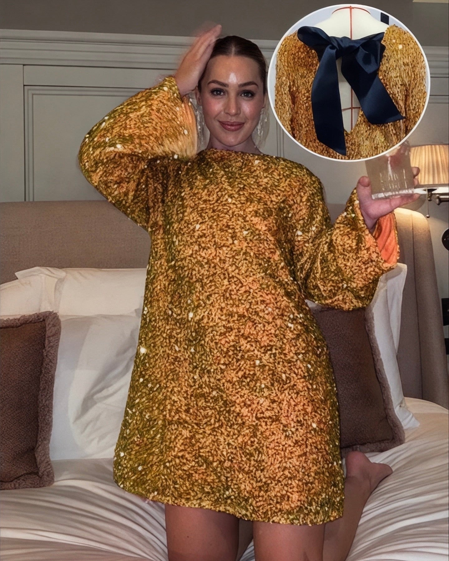 Zoe – Robe Brillante avec Nœud