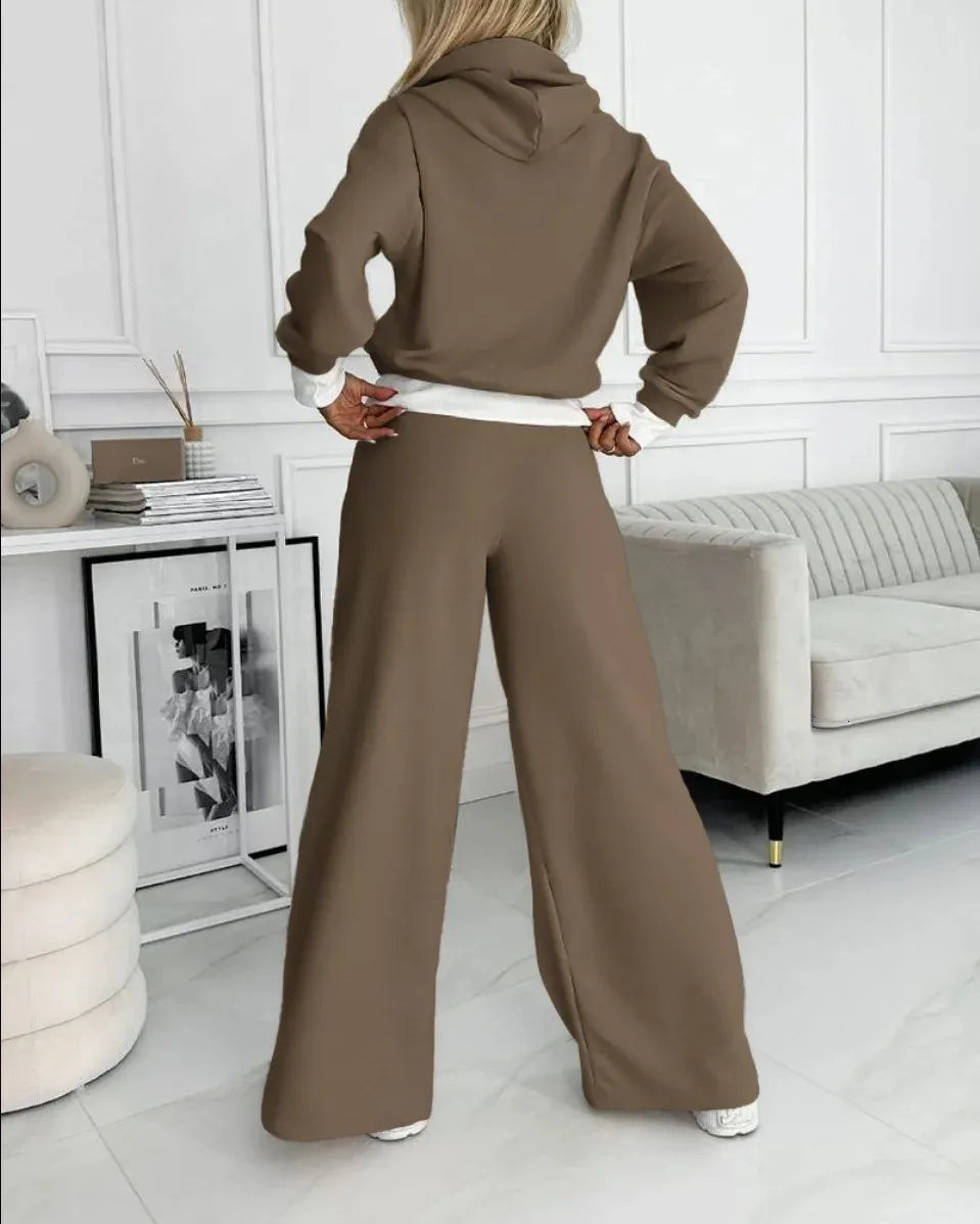 Mia – Ensemble Monochrome Doux et Confortable