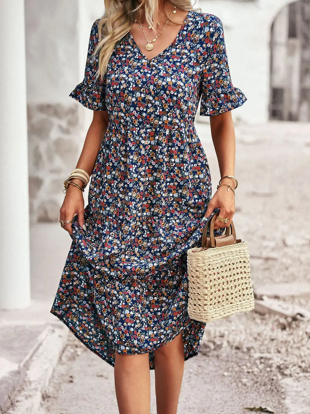 Layla – Robe Élégante Col V Imprimée - Noir