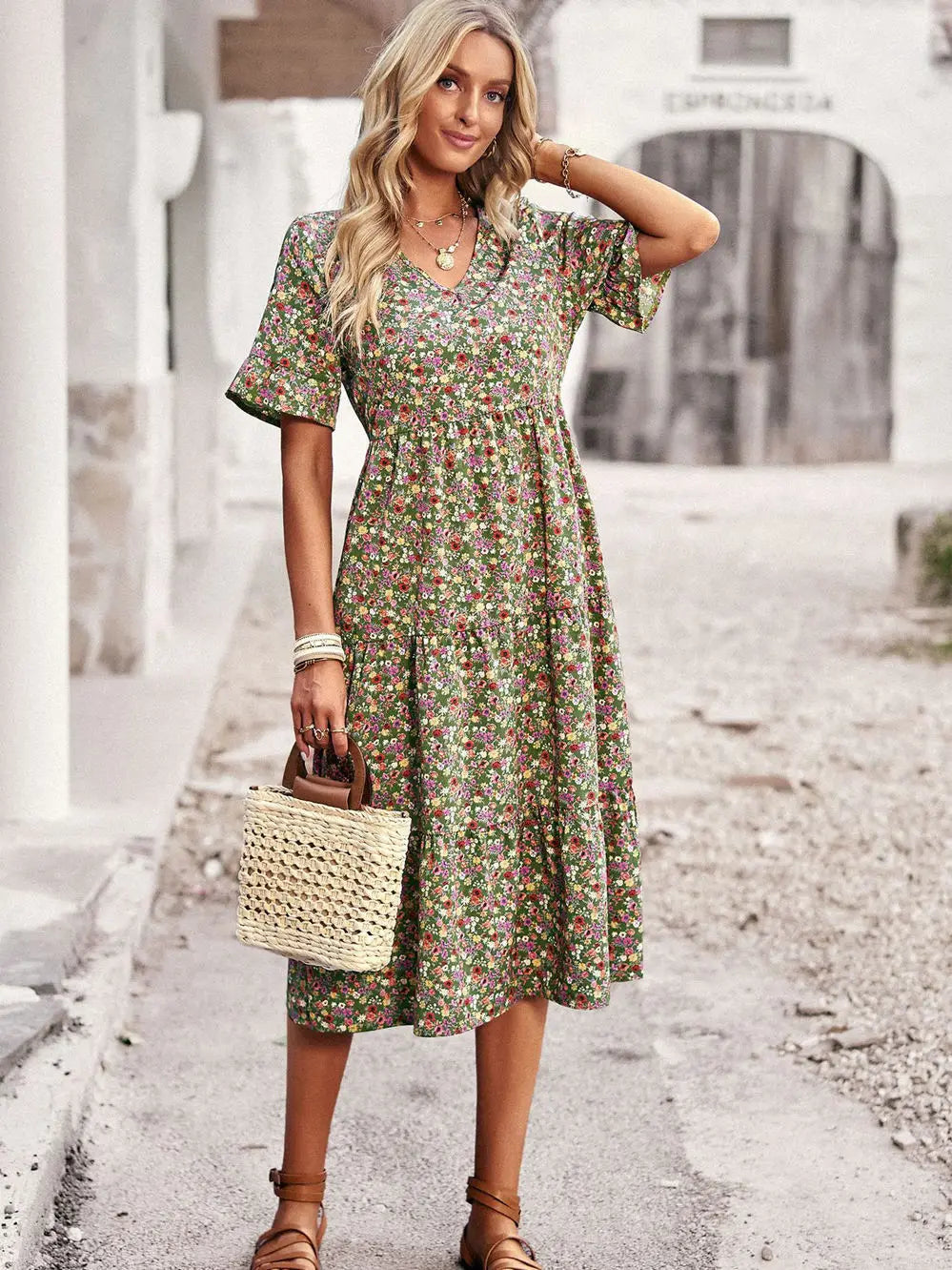 Layla – Robe Élégante Col V Imprimée - Noir