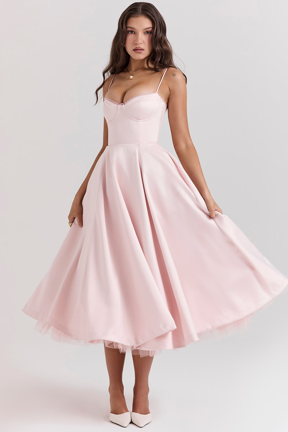 Ruby - Robe Élégante et Sophistiquée pour Occasions Spéciales