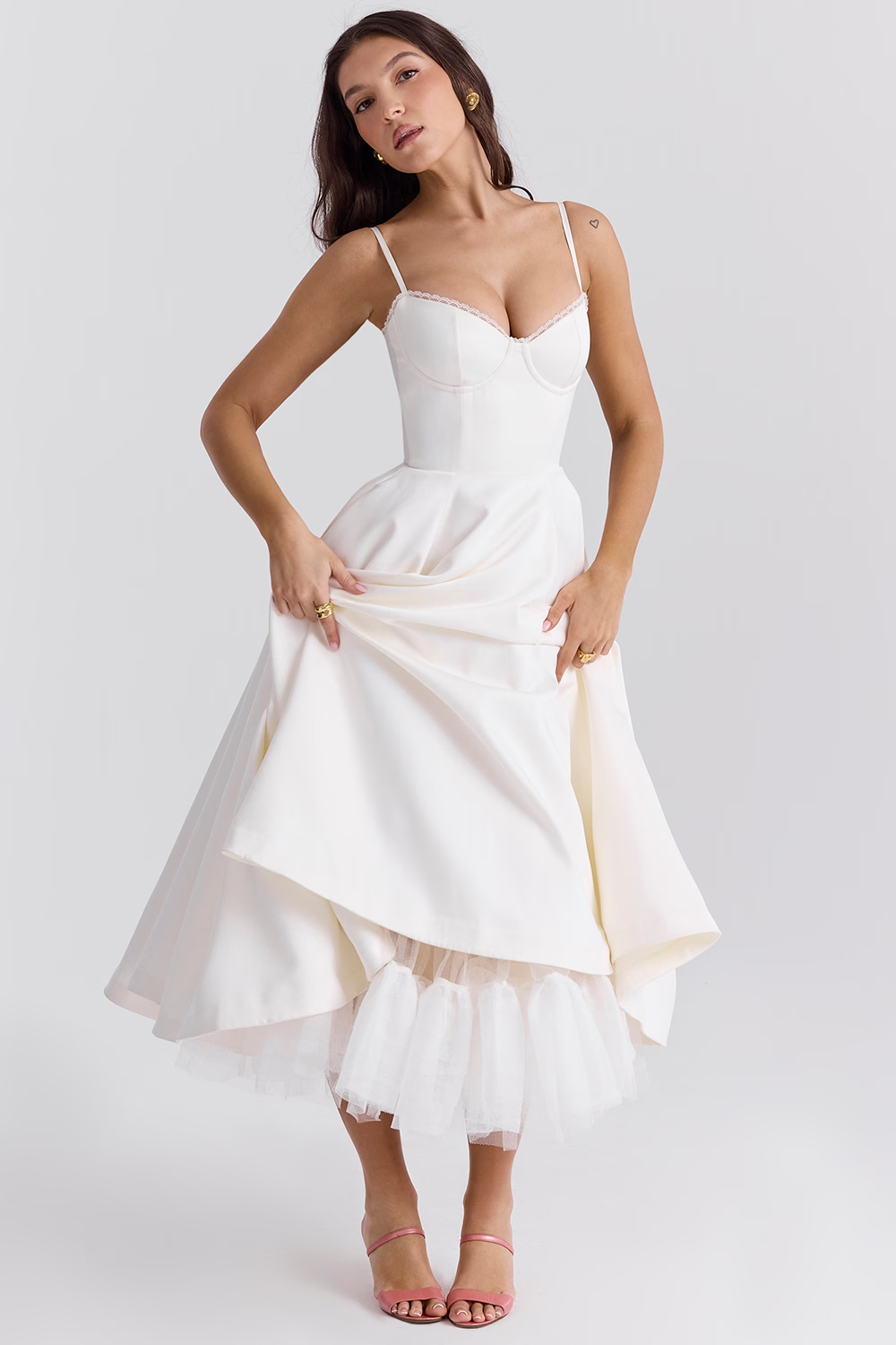 Ruby - Robe Élégante et Sophistiquée pour Occasions Spéciales