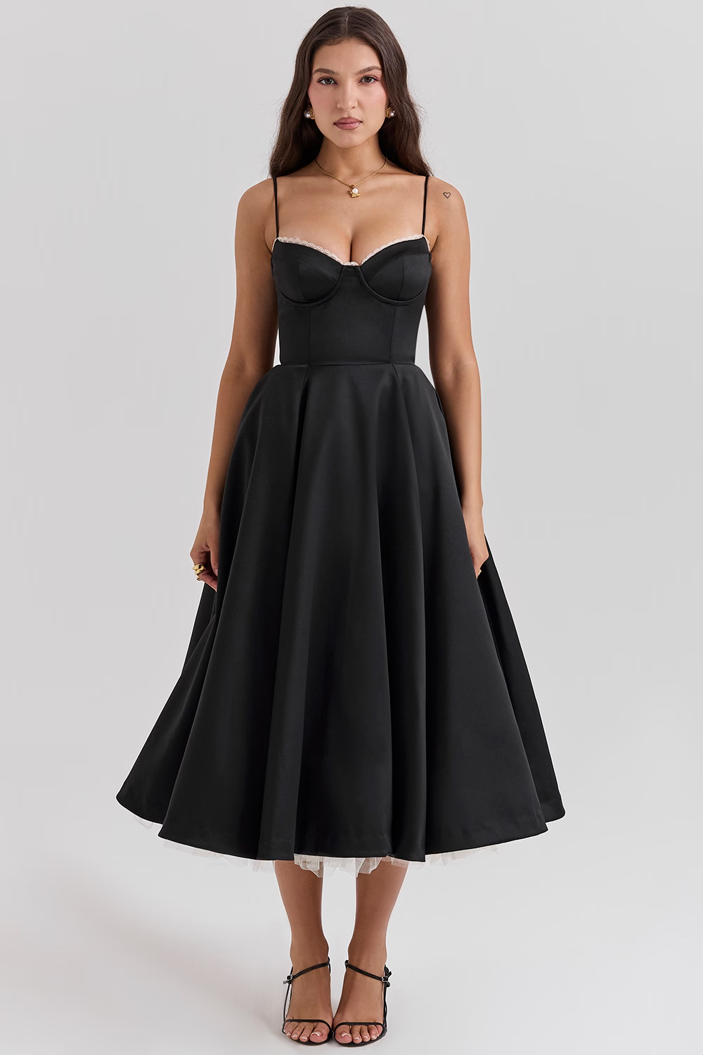 Ruby - Robe Élégante et Sophistiquée pour Occasions Spéciales
