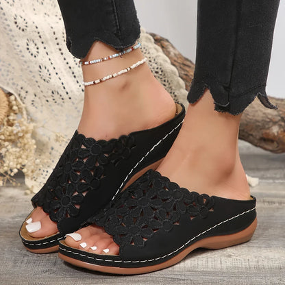 Ella – Sandales Confortables Élégantes à Motifs Floraux – Noir